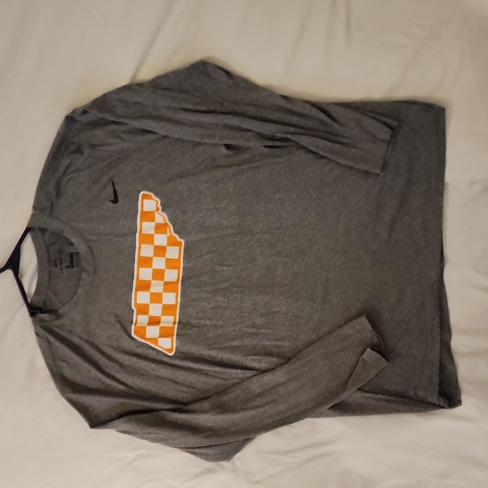 Nike University of Tennessee volunteers long sleeve T-shirt